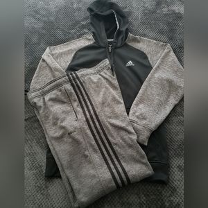 Adidas Sweatsuit